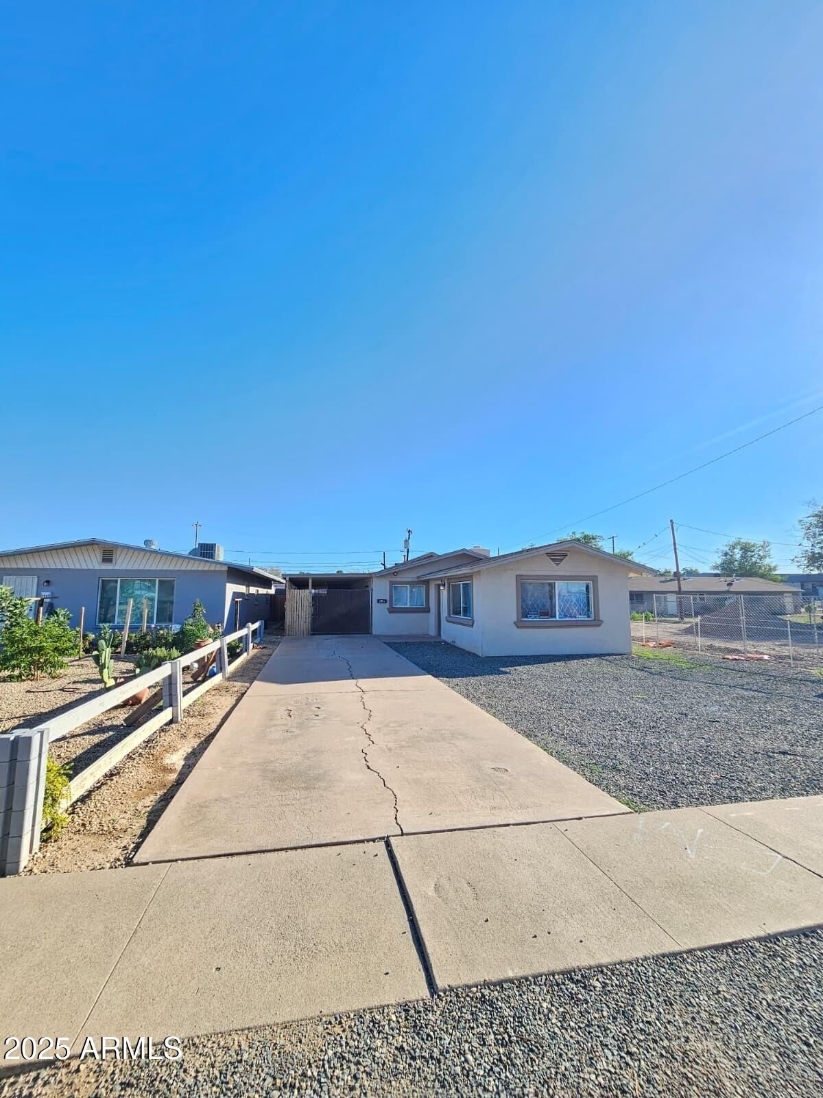Property Photo: 5951 W Glenn Drive AZ 85301
