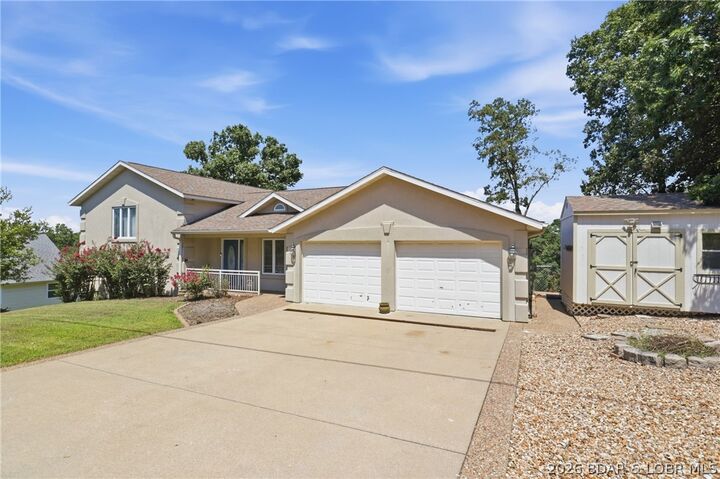 Property Photo: 175 Surrey Drive MO 65020