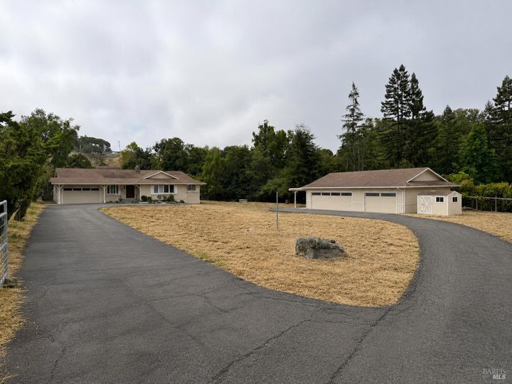 Property Photo:  4705 Acacia Way  CA 94951 