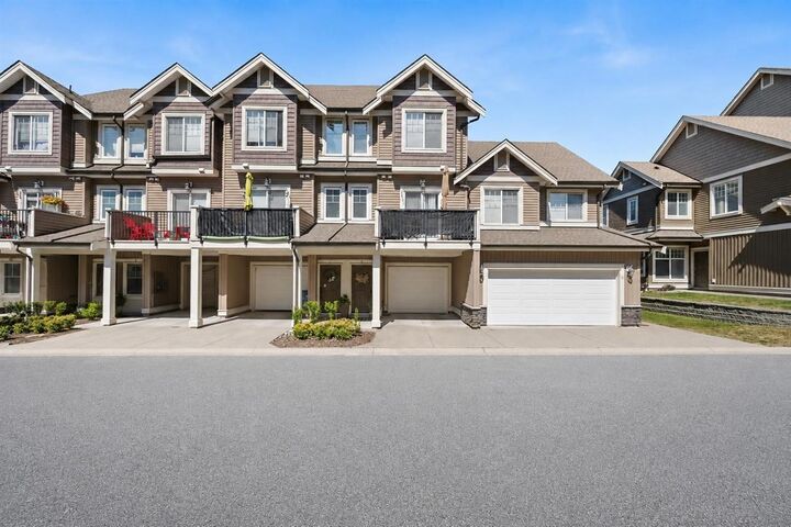 32792 Lightbody Court 6 — photo 1