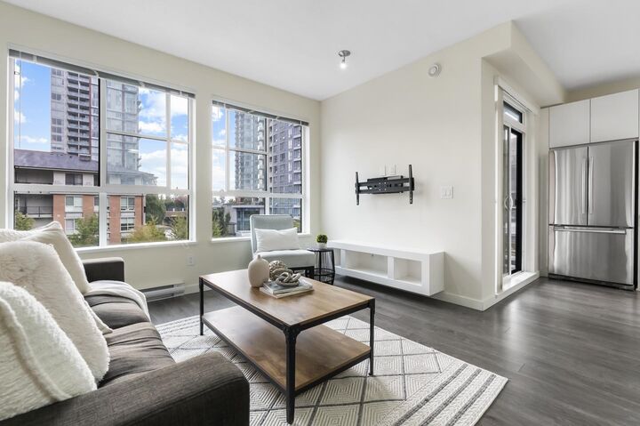 Property Photo: 1152 Windsor Mews 315 BC V3B 0N1