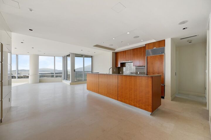 Property Photo:  1077 W Cordova Street 4X03  BC V6C 0B9 