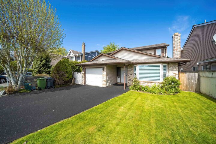 10651 Canso Crescent — photo 1