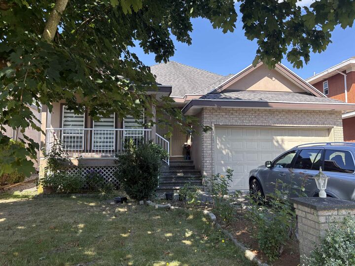 7719 147A Street — photo 1