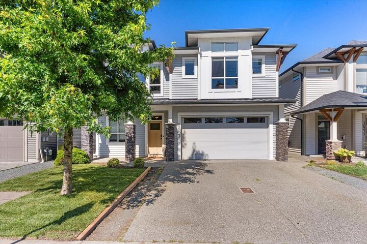 10213 Kent Road — photo 1
