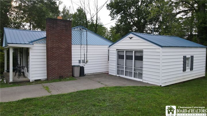 Property Photo: 5332 Van Buren Bay Court NY 14048
