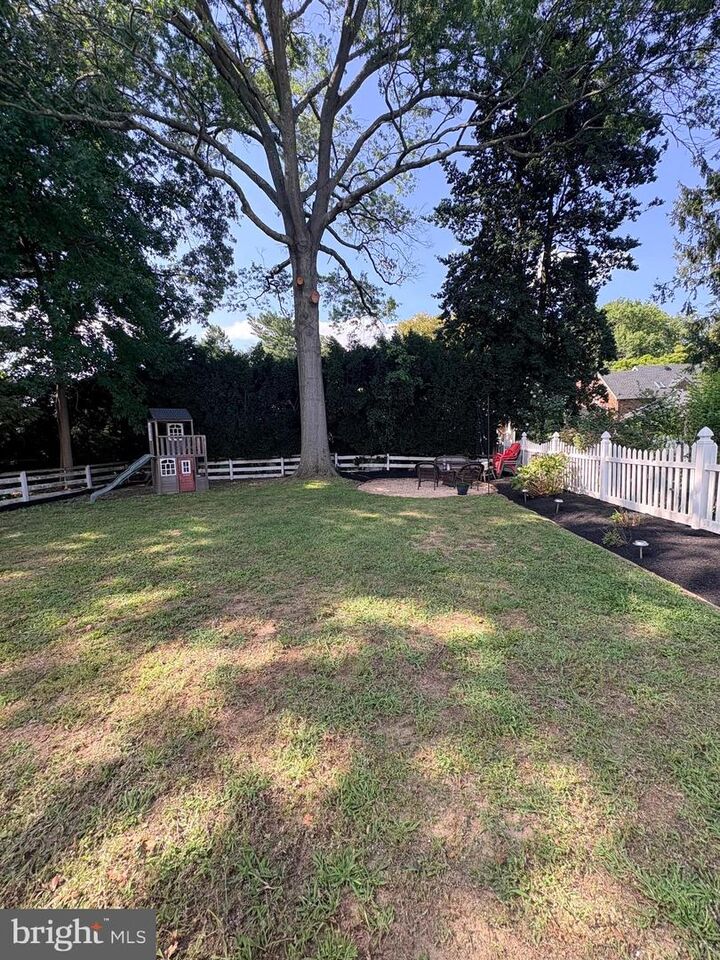 Property Photo:  1731 Sycamore Street  NJ 08035 