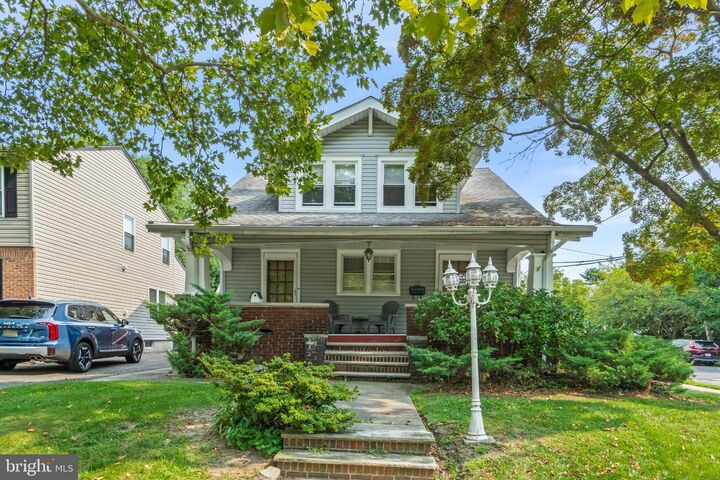 Property Photo: 33 W Park Boulevard NJ 08108