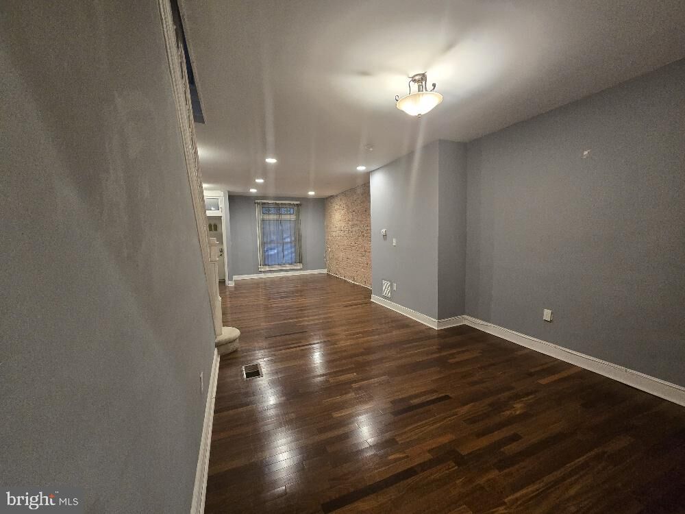 Property Photo: 2324 Calverton Heights Avenue MD 21216
