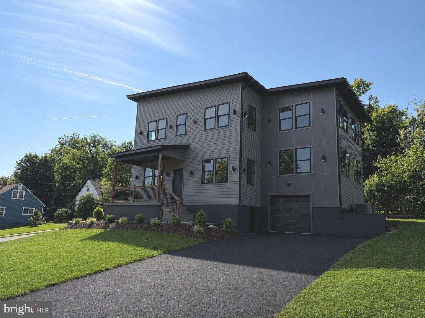 Property Photo: 21 Cadwallader Court PA 19067