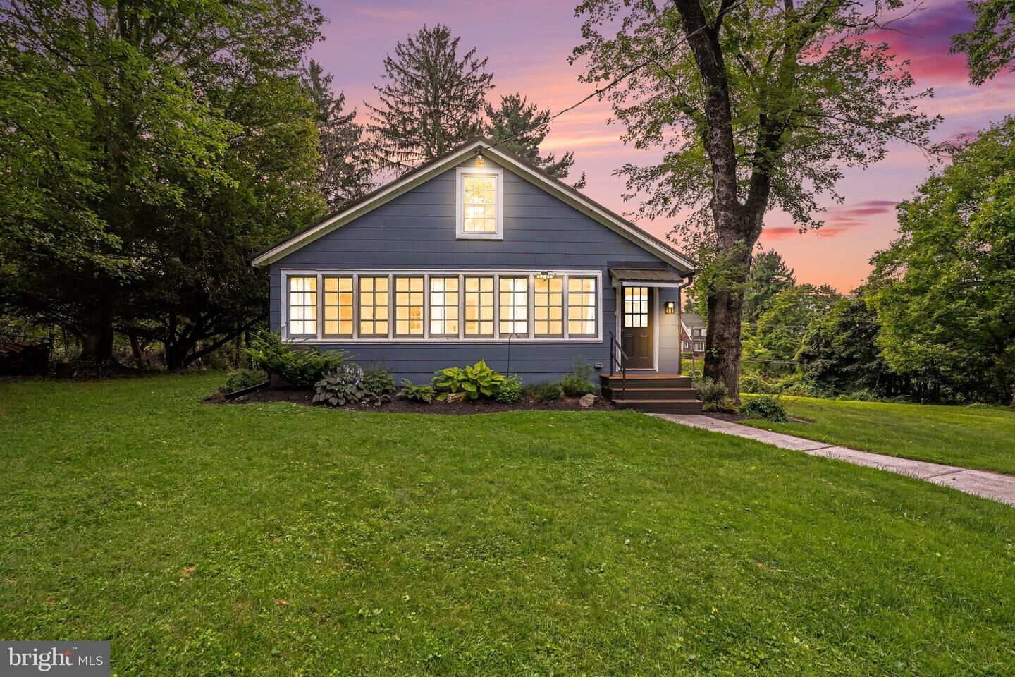 Property Photo:  1225 Valley Road  PA 17053 