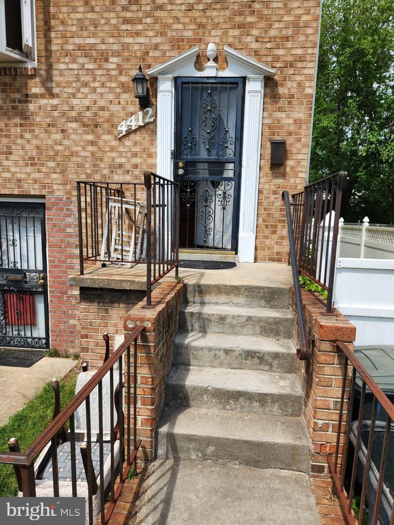 Property Photo: 4412 Lee Street NE DC 20019