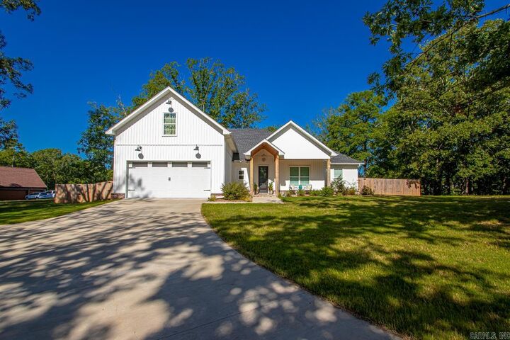 Property Photo: 5947 Beth Lane AR 72019