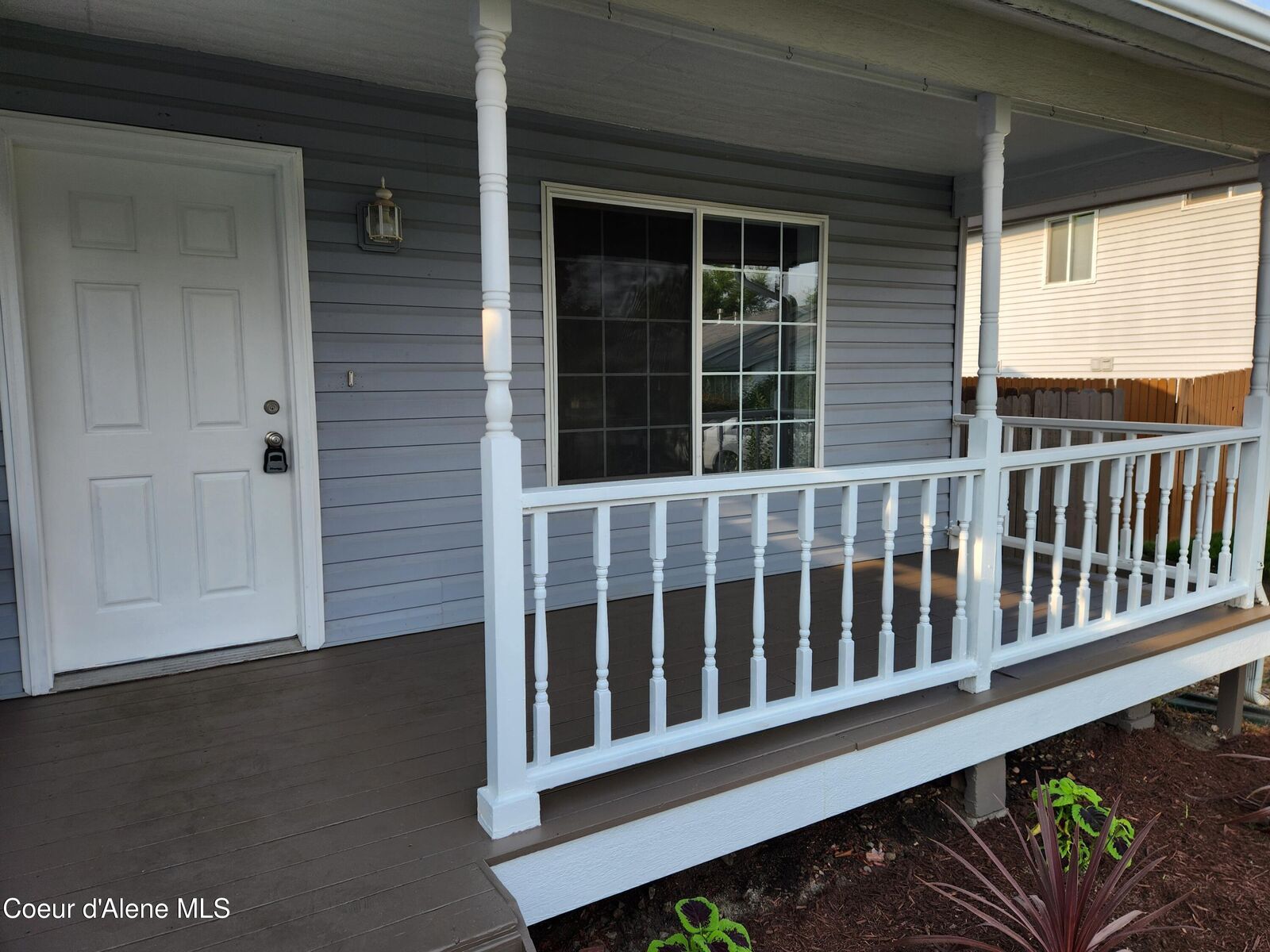 Property Photo: 240 W Navaho Ave ID 83854