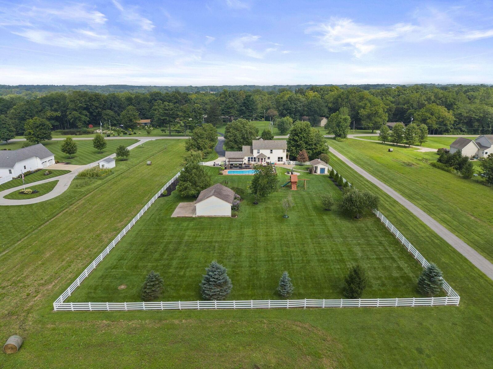 Property Photo:  2586 Panhandle Road  OH 43015 