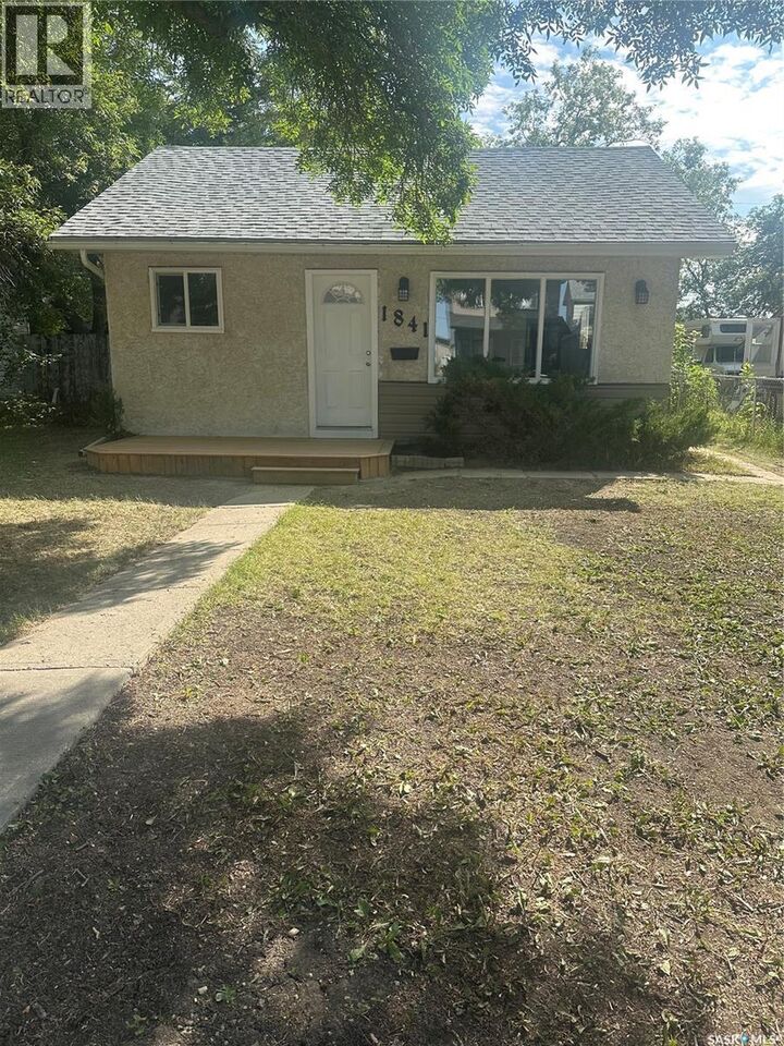Property Photo: 1841 York Street SK S4T 4R3
