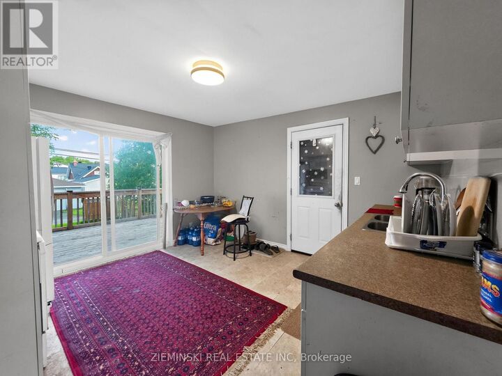 Property Photo: 112 Duncan Avenue South ON P2N 1Y3