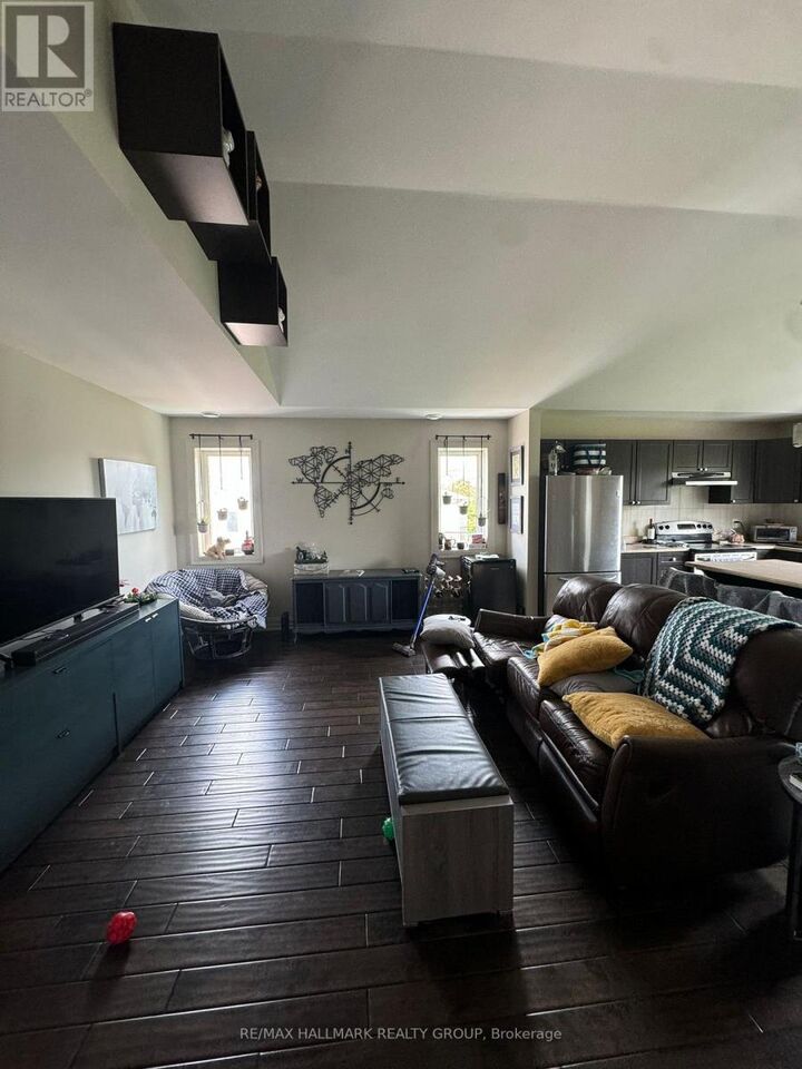 Property Photo:  138 Lees Avenue 2  ON K1S 0C4 