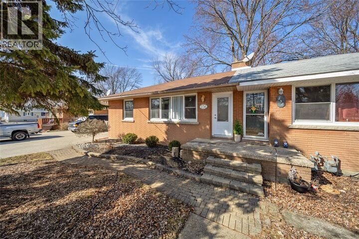 Property Photo: 236 Paget Street ON N0N 1G0