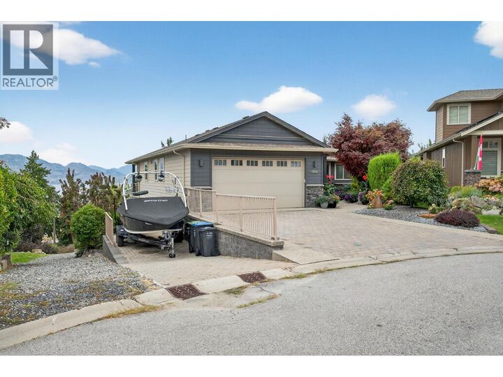 Property Photo: 3751 Lornell Court BC V0H 1X2