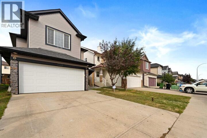 Property Photo: 81 Saddlecrest Green Northeast AB T3J 5N4
