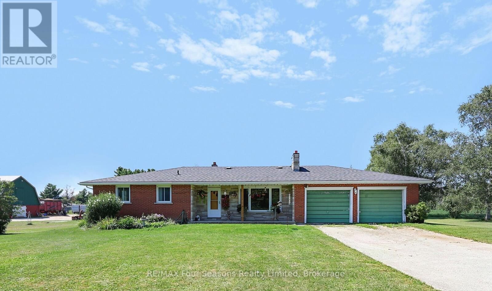 Property Photo: 2140 5th Corners North ON L0M 1S0