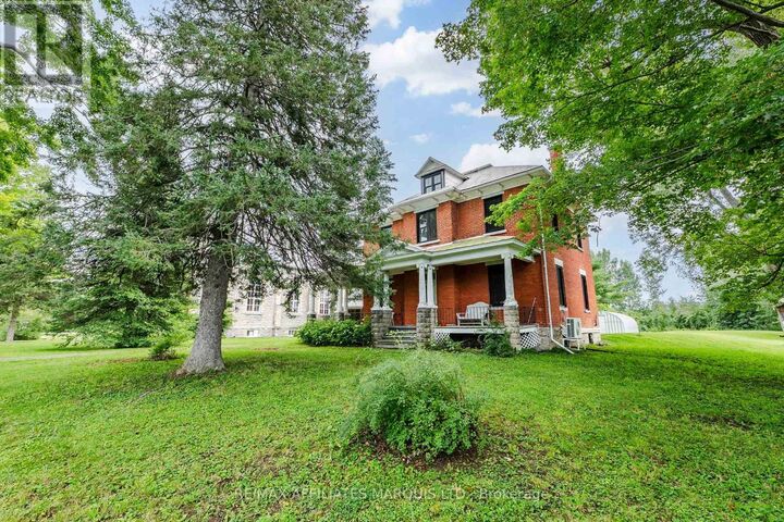 Property Photo: 19084 Kenyon Concession Rd 5 Road ON K0C 1A0