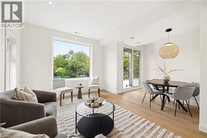 Property Photo:  563 North Wellington Street 3  ON N2H 5L6 