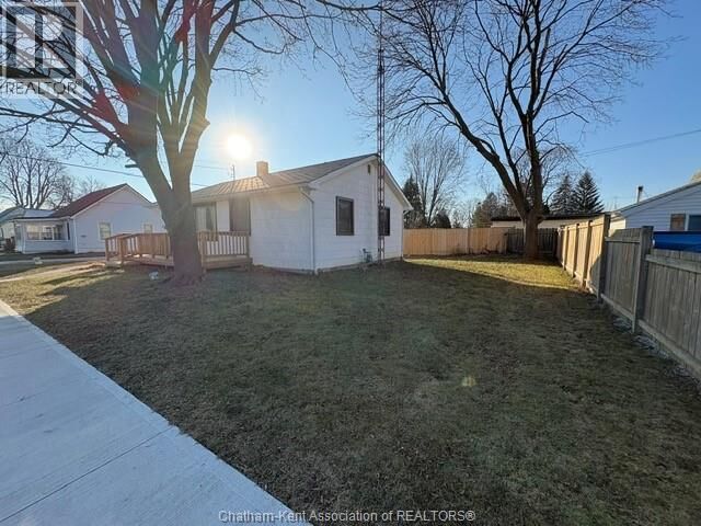 Property Photo: 119 Lorne Avenue ON N8A 3Y9