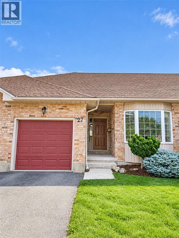 Property Photo: 154 Semenyn Avenue 27 ON N7L 3S1