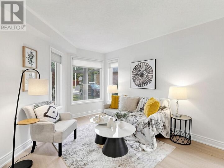 Property Photo: 72 Dunsmore Crescent ON L4C 0C5