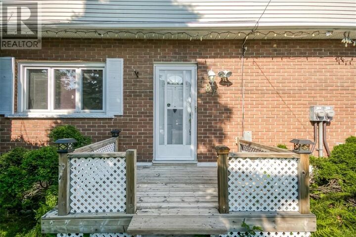 Property Photo: 187 Metcalfe Avenue ON P3L 1L4