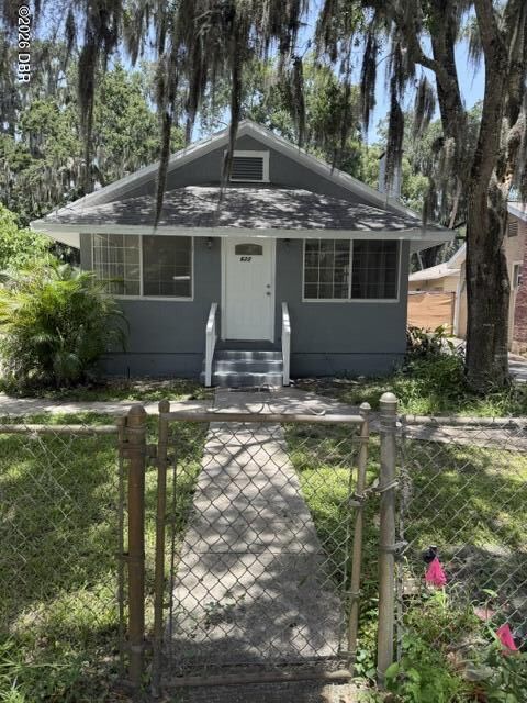 Property Photo: 622 Winchester Street FL 32114