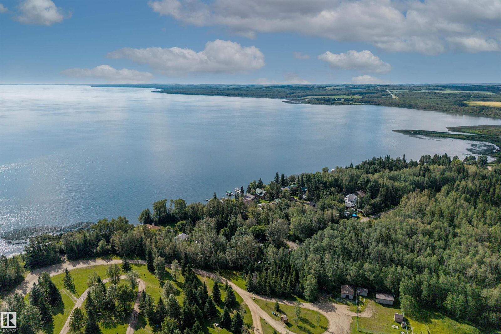 Property Photo:  1120 47263 Hwy 771  AB T0C 2C0 