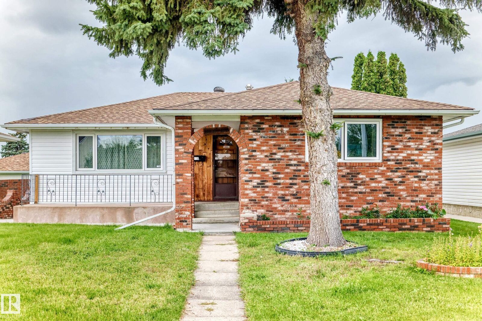 Property Photo: 15020 88 Street NW AB T5E 5T5