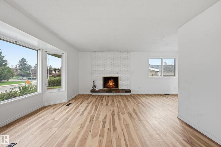 Property Photo: 13903 87 Street NW AB T5E 3G2