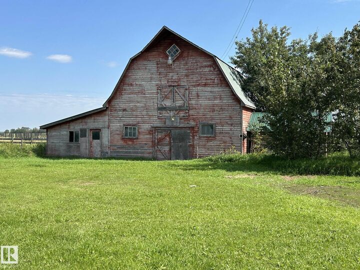Property Photo: 21414 Twp Rd 602 AB T0A 3J0