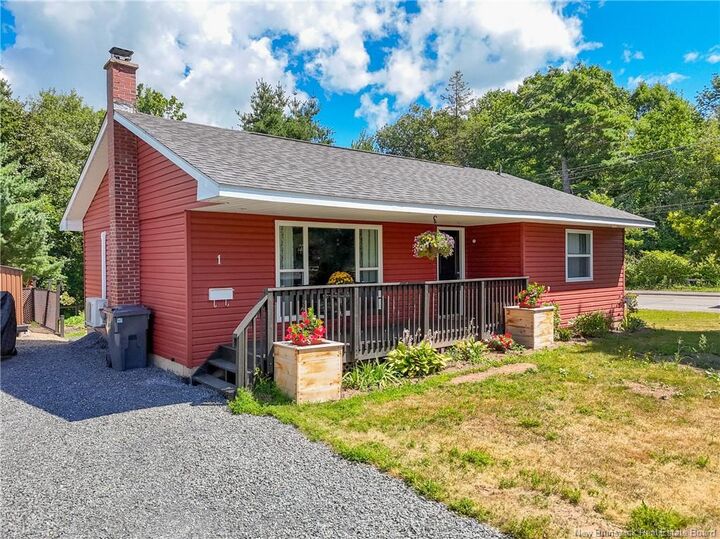 Property Photo:  1 Onondaga Street  NB E2V 1B4 