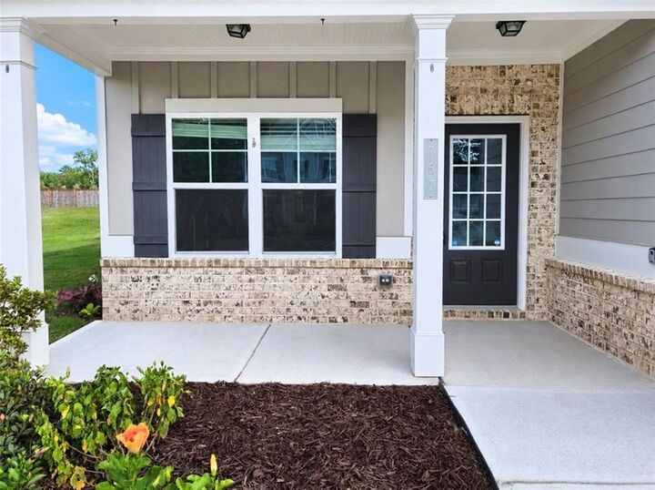 Property Photo: 757 Laurel Cove Drive GA 30548