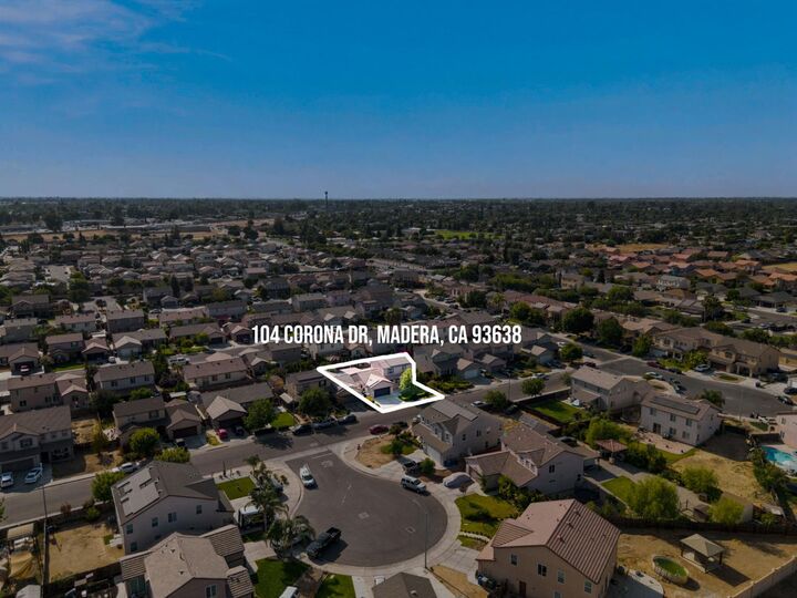 Property Photo:  104 Corona Drive  CA 93638 