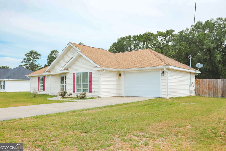 Property Photo:  4063 Meadow Circle  GA 31516 