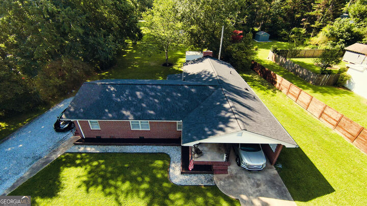 Property Photo: 156 Lakeshore Drive GA 30517