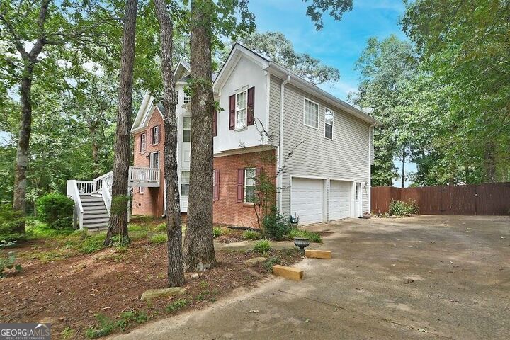 Property Photo: 143 Burchfield Run GA 30116