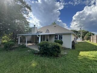 Property Photo:  46 Lee Road 0235  AL 36870 