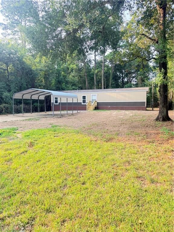 Property Photo: 1415 Barthel Drive LA 71360
