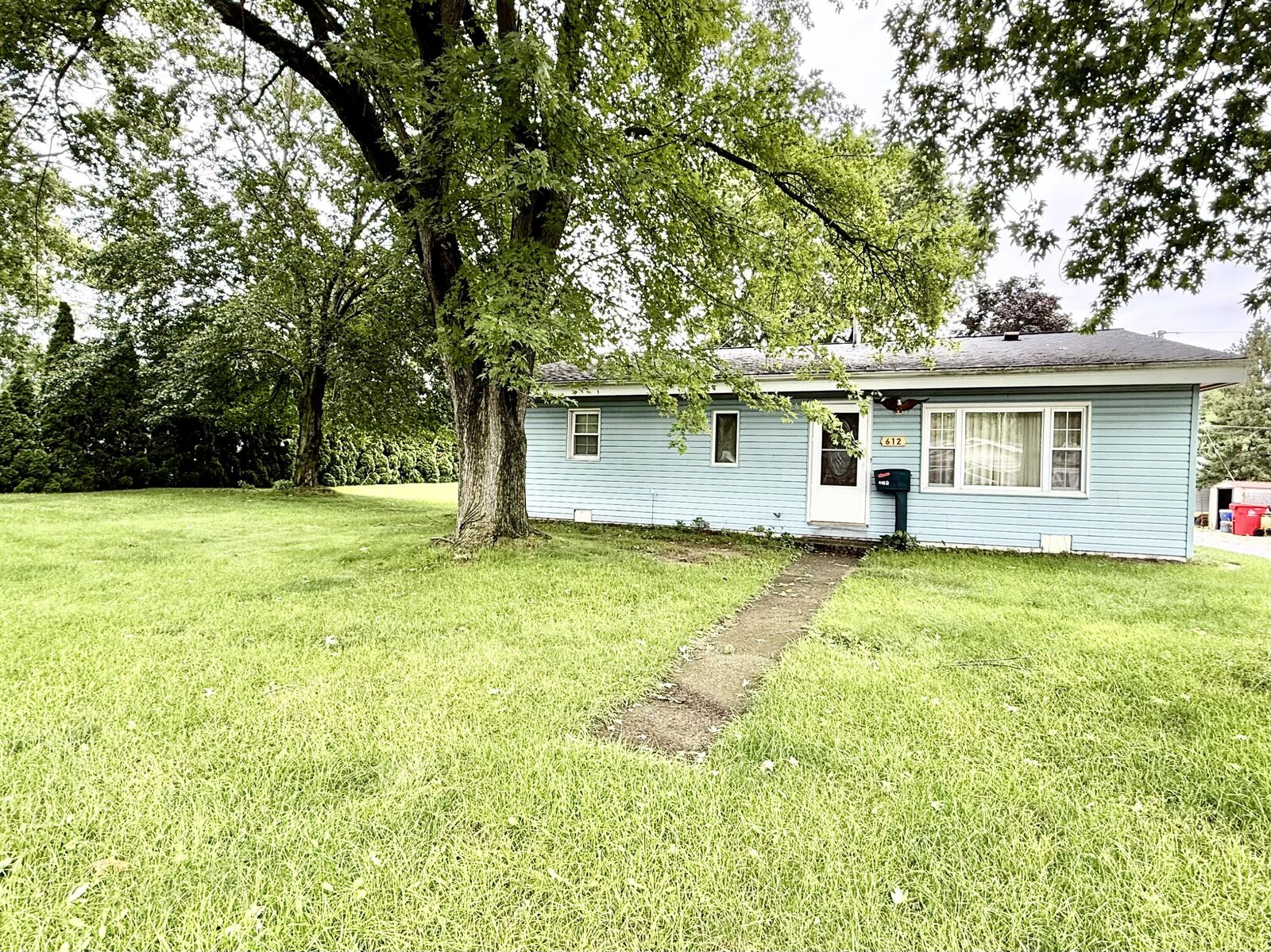 Property Photo: 612 S West Street IN 46996