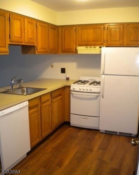 Property Photo: 1 Purgatory Ct Unit 5 NJ 07462
