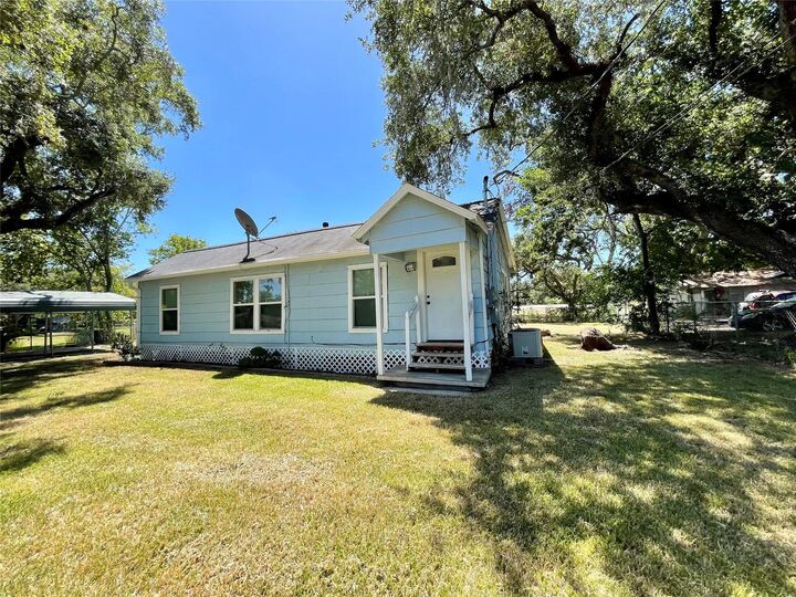 Property Photo: 6227 S F Austin TX 77541