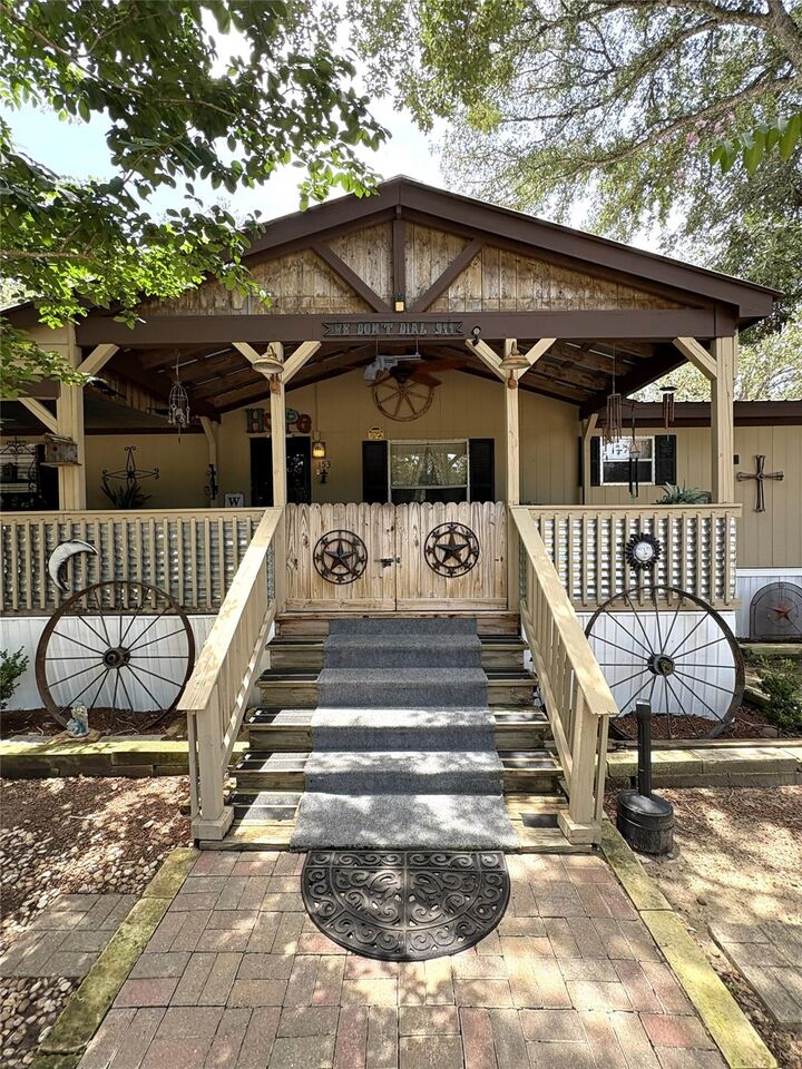 Property Photo: 153 Carissa Lane TX 78662