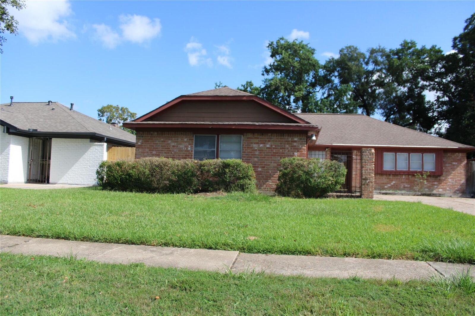 Property Photo:  13819 Crosshaven Drive  TX 77015 